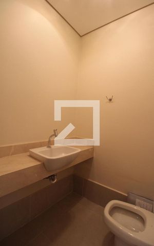 Apartamento à venda com 200m², 3 quartos e 1 vagaLavabo