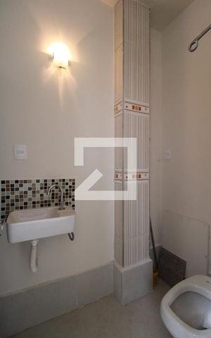 Apartamento à venda com 200m², 3 quartos e 1 vagaBanheiro de Serviço