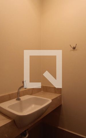 Apartamento à venda com 200m², 3 quartos e 1 vagaLavabo