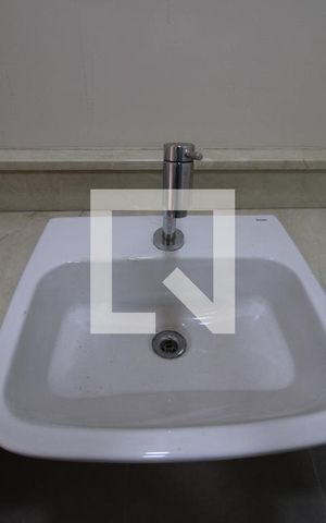 Apartamento à venda com 200m², 3 quartos e 1 vagaBanheiro do Quarto 2 (suíte)