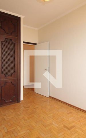 Apartamento à venda com 200m², 3 quartos e 1 vagaQuarto 1