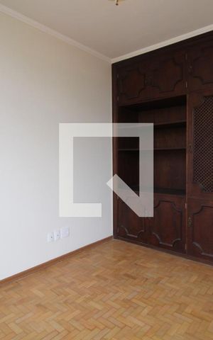 Apartamento à venda com 200m², 3 quartos e 1 vagaQuarto 1