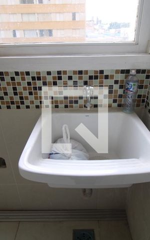 Apartamento à venda com 200m², 3 quartos e 1 vagaÁrea de Serviço