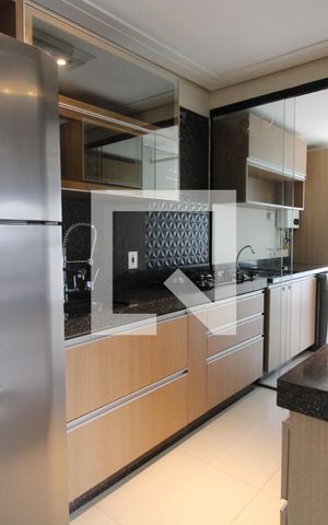 Apartamento à venda com 70m², 2 quartos e 2 vagasCozinha