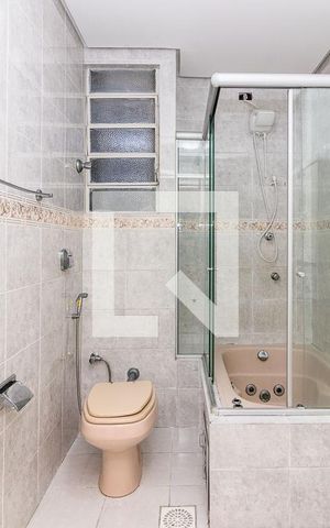 Apartamento à venda com 135m², 4 quartos e sem vaga Apartamento à venda com 135m², 4 quartos e sem vagaBanheiro 2