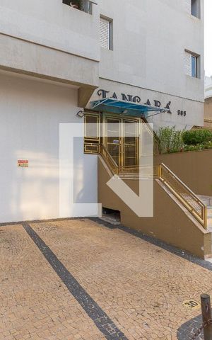 Studio para alugar com 34m², 1 quarto e sem vaga Studio para alugar com 34m², 1 quarto e sem vagaFachada
