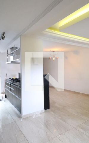 Casa de condomínio para alugar com 125m², 3 quartos e 2 vagasSala