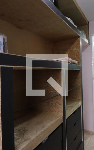 Casa de condomínio para alugar com 125m², 3 quartos e 2 vagasCloset da suíte