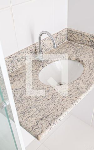 Apartamento à venda com 41m², 1 quarto e 1 vaga Apartamento à venda com 41m², 1 quarto e 1 vagapia e banheiro
