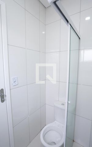 Casa de condomínio à venda com 80m², 2 quartos e 1 vagaBanheiro da Suíte 2