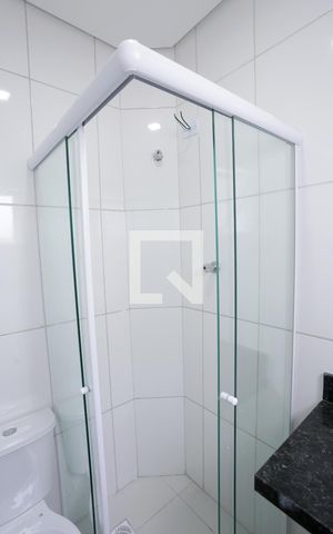 Casa de condomínio à venda com 80m², 2 quartos e 1 vagaBanheiro da Suíte 2