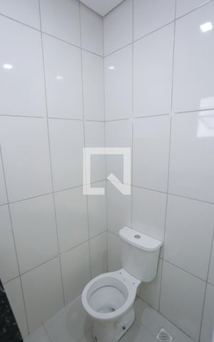 Casa de condomínio à venda com 80m², 2 quartos e 1 vagaBanheiro da Suíte 1