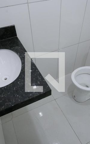 Casa de condomínio à venda com 80m², 2 quartos e 1 vagaBanheiro da Suíte 1