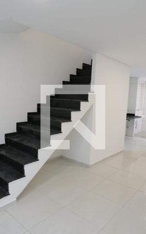 Casa de condomínio à venda com 80m², 2 quartos e 1 vagaSala