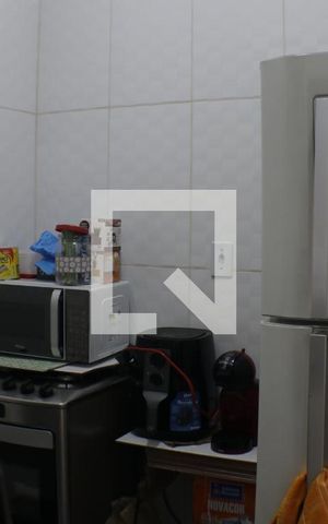 Apartamento à venda com 60m², 2 quartos e sem vagaCozinha e Área de Serviço