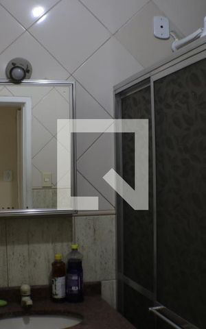 Apartamento à venda com 60m², 2 quartos e sem vagaBanheiro