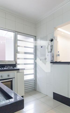 Casa à venda com 240m², 3 quartos e 2 vagasCozinha