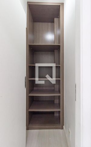 Casa à venda com 240m², 3 quartos e 2 vagasCloset