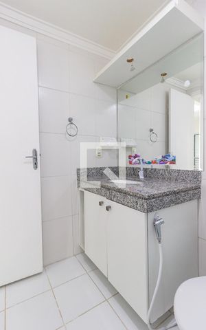 Casa à venda com 240m², 3 quartos e 2 vagasBanheiro