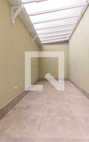 Casa à venda com 240m², 3 quartos e 2 vagasQuintal