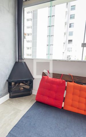 Casa à venda com 240m², 3 quartos e 2 vagaslareira