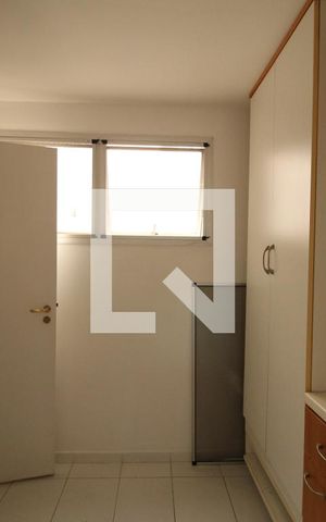 Apartamento à venda com 123m², 3 quartos e 2 vagasQuarto de Serviço
