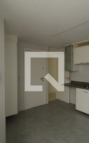 Apartamento à venda com 123m², 3 quartos e 2 vagasCozinha