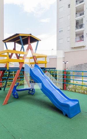 Apartamento à venda com 78m², 3 quartos e 2 vagas Apartamento à venda com 78m², 3 quartos e 2 vagasÁrea comum - Playground