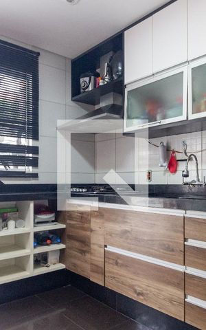 Casa à venda com 130m², 3 quartos e 2 vagasCozinha