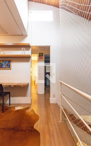 Casa à venda com 130m², 3 quartos e 2 vagasCorredor