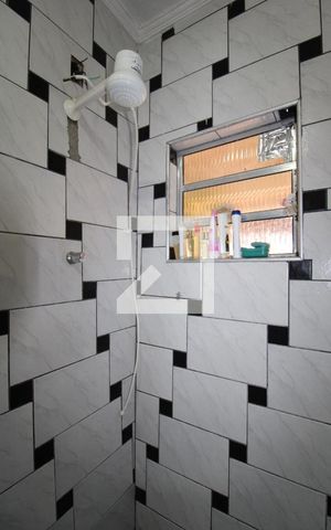 Casa à venda com 180m², 2 quartos e 3 vagasBanheiro Social