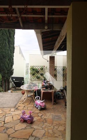 Casa à venda com 180m², 2 quartos e 3 vagasVista do Quarto 1