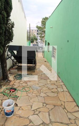 Casa à venda com 180m², 2 quartos e 3 vagasGaragem