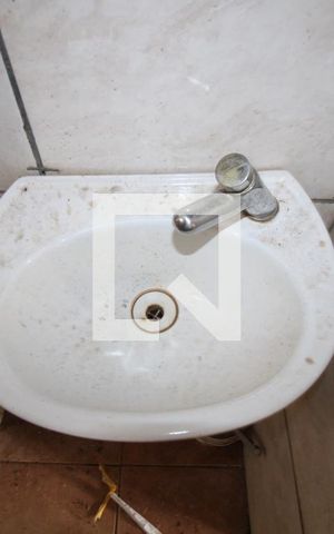 Casa à venda com 180m², 2 quartos e 3 vagasBanheiro do Salão