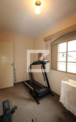 Casa à venda com 198m², 3 quartos e 2 vagasQuarto 2