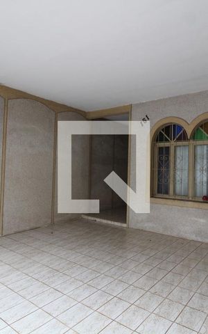 Casa à venda com 198m², 3 quartos e 2 vagasGaragem