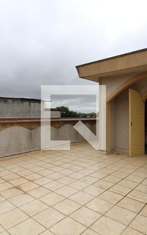 Casa à venda com 198m², 3 quartos e 2 vagasVaranda