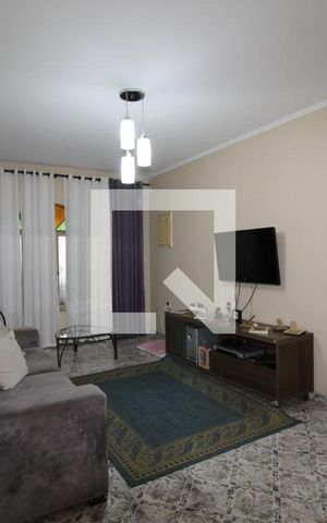 Casa à venda com 198m², 3 quartos e 2 vagasSala