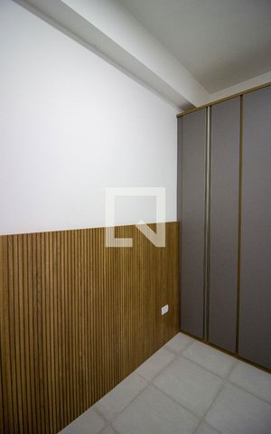 Studio para alugar com 28m², 1 quarto e sem vaga Studio para alugar com 28m², 1 quarto e sem vagaQuarto e Sala