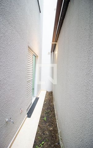 Studio para alugar com 28m², 1 quarto e sem vaga Studio para alugar com 28m², 1 quarto e sem vagaVaranda