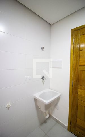 Studio para alugar com 28m², 1 quarto e sem vaga Studio para alugar com 28m², 1 quarto e sem vagaArea de Serviço