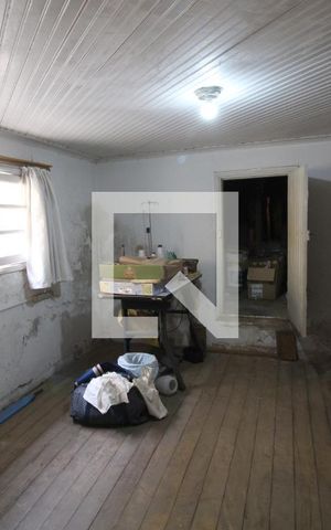 Casa para alugar com 242m², 3 quartos e 4 vagasDepósito