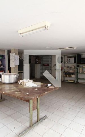 Casa para alugar com 242m², 3 quartos e 4 vagasSalão