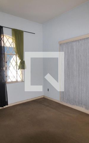 Casa para alugar com 242m², 3 quartos e 4 vagasSala de Estar