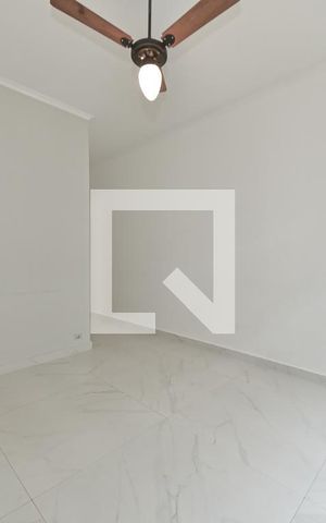 Casa à venda com 350m², 3 quartos e 3 vagas Casa à venda com 350m², 3 quartos e 3 vagasSuíte 2