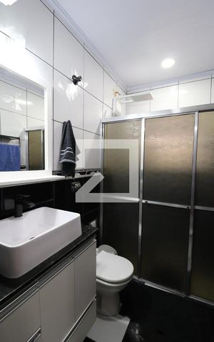 Casa à venda com 180m², 2 quartos e 3 vagasBanheiro