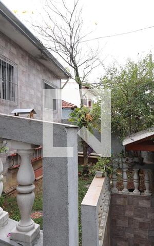 Casa à venda com 180m², 2 quartos e 3 vagasQuintal