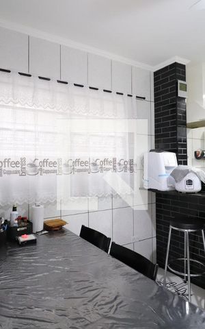 Casa à venda com 180m², 2 quartos e 3 vagasCozinha
