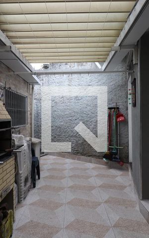 Casa à venda com 180m², 2 quartos e 3 vagasQuintal