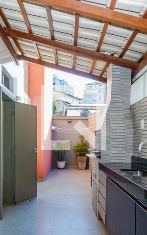 Apartamento à venda com 130m², 3 quartos e 1 vaga Apartamento à venda com 130m², 3 quartos e 1 vagaVaranda
